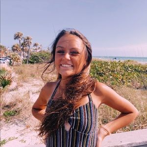 Meet your Posher, Val